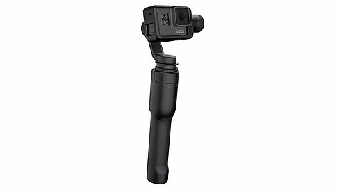 Mit dem „GoPro Karma Grip“ sind stabilisierte Aufnahmen mit der Kamera auch am Boden möglich.