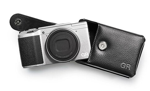 Ricoh GR II „Silver Edition“ - Etui