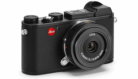 Leica CL: Soll als „Oskar Barnacks Erbe“  „progressive Technologie mit traditionellem Bedienkomfort“ verbinden.