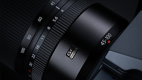 Fujinon GF45-100mm F4 LM OIS WR