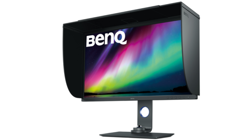 Der BenQ PhotoVue SW321C mit Haube