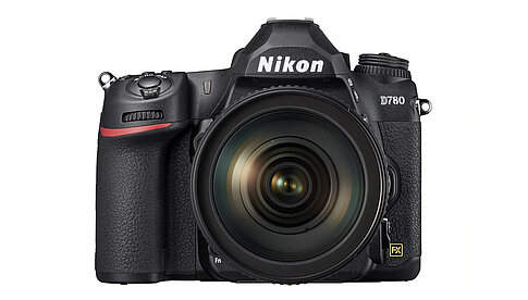 Nikon D780