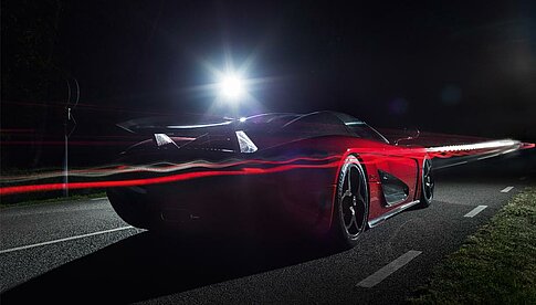 Außergewöhnliche Produktfotos von Hasselblad mit Koenigsegg-Sportwagen