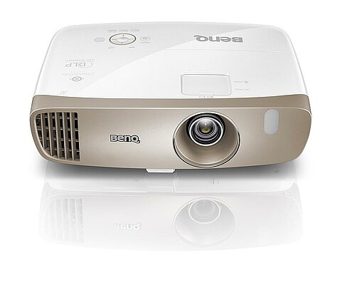 BenQ W2000W mit neuem Full-HD-Wireless-Kit